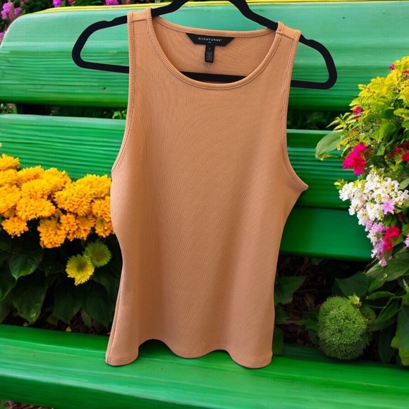 WHBM Forme Ribbed Stretch Tank - Picture 1 of 6